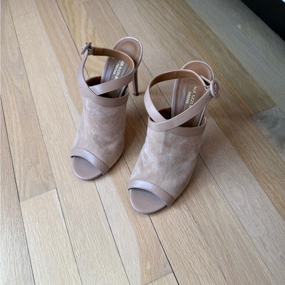 Aquazzura Beige Suede And Leather Trim Eddie 105 Open Toe Ankle Strap Sandals